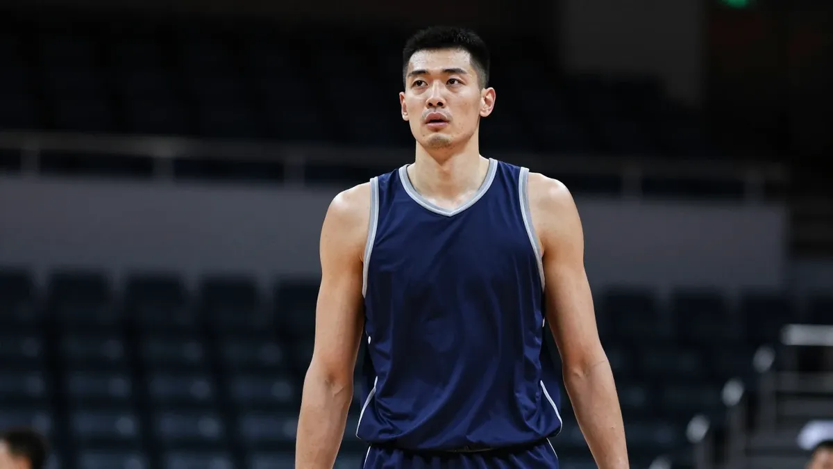 Former Orlando Magic guard joins Australian team, marking a significant departure from the NBA